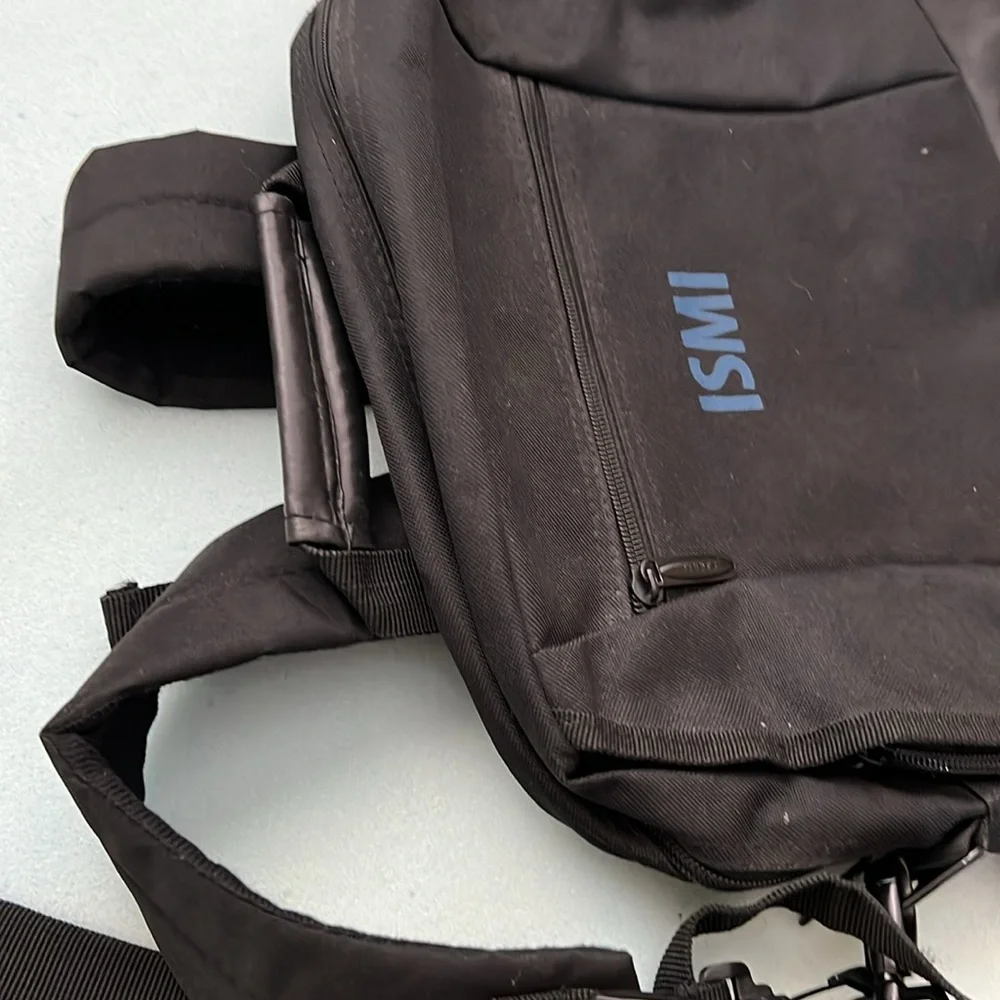 Convertible backpack bag color black